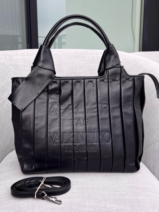 Valentino Garavani Handbags - Valentino Garavani Atelier 05 Medium Pleated Black Leather Tote Black